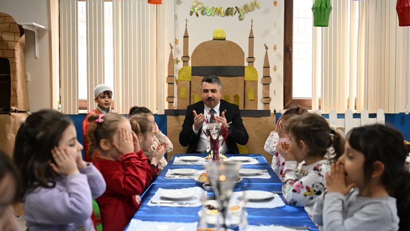 Yıldırım'da çocuklar için iftar vakti!