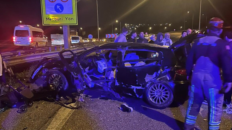 Bursa otobanda feci kaza! Ölü ve yaralılar var...