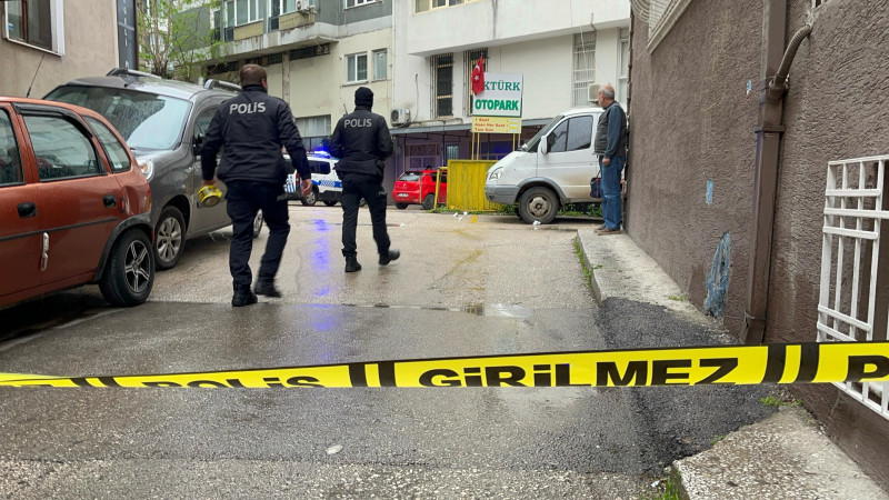 Bursa'da motosikletli saldırı! Defalarca ateş etti