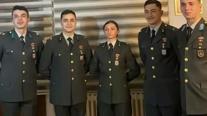TSK'dan ihraç edilen teğmenler harekete geçti!