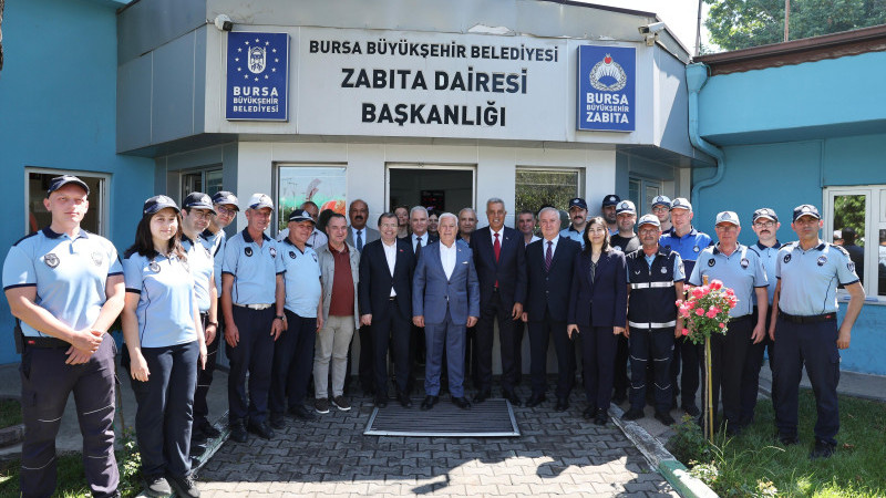 Büyükşehir zabıta ekipleri, Kurban Bayramı’nda da sahada