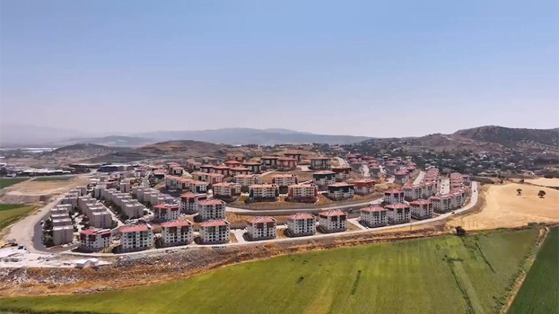 Deprem bölgesinde “asrın inşa seferberliği” sürüyor