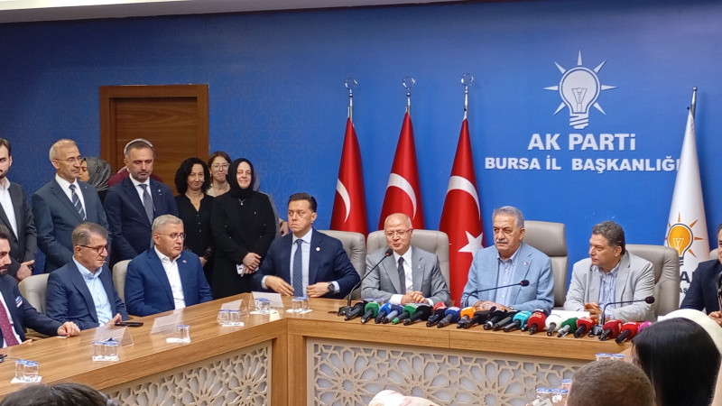 AK Parti Genel Başkan Yardımcısı Yazıcı Bursa’da konuştu