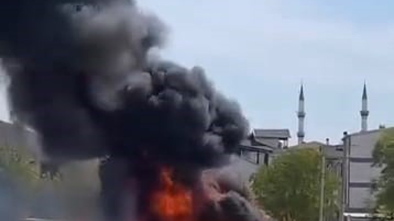 Bursa'da araç denetim istasyonu alev aldı