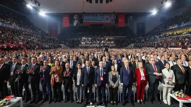 CHP Kurultay davası ertelendi!
