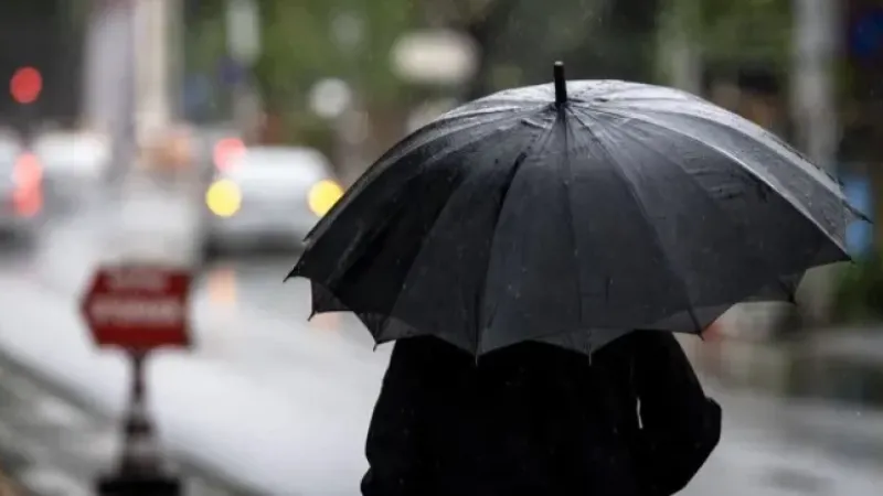 Meteoroloji alarm verdi: Kuvvetli yağış ve fırtınaya dikkat!