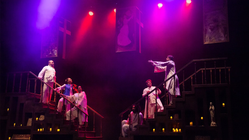 Öğretmenler Bursa Şehir Tiyatrosu’nda oyunları ücretsiz izleyecek