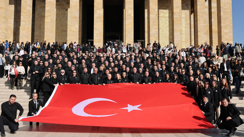  Başkan Bozbey,  bürokratlarıyla dün Anıtkabir'de idi.