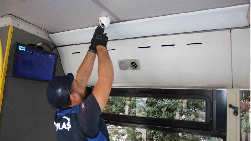 BURULAŞ araçlarına kapı kamerasıyla yeni güvenlik önlemi