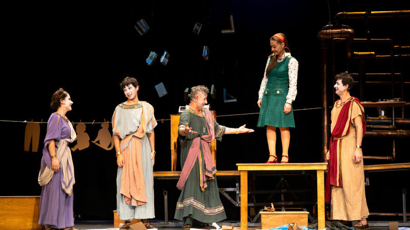 Tomris Uyar’ın edebi dünyası tiyatroyla buluştu