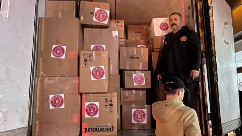 Umut eli olmak için Gürsu tek yürek