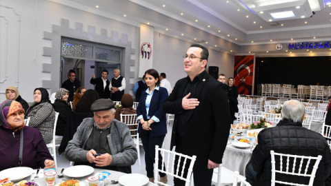 Başkan Kanar, şehit yakınları ve Gazi aileleri ile iftar sofrasında buluştu