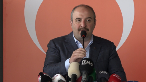 Bakan Varank: "Türkiye, dünyanın en büyük 10 ekonomisinden biri olacaktır"