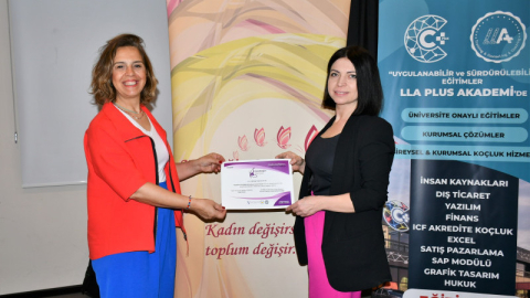 Başarının anahtarı kendimizle yarışmak”