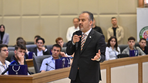 Yerel ve ulusal sorunlara genç bakış