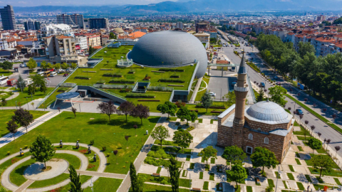 Osmangazi’den öğrencilere karne hediyesi