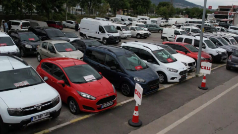 "Stokçulukta günah keçisi olarak galericiler gösteriliyor"