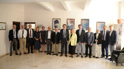 BUÜ Tıp Fakültesi’nin en genç ve ilk kadın Dekanı görevi devraldı