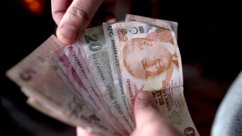 Memur ve memur emeklileri için hükümetin zam teklifi belli oldu!