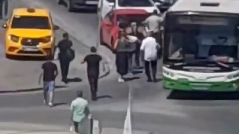 Yolu paylaşamadılar! Olanlar oldu