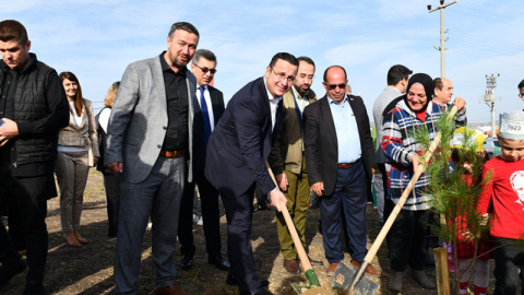 Cumhuriyetin 100. yılında 1923 fidan toprakla buluştu
