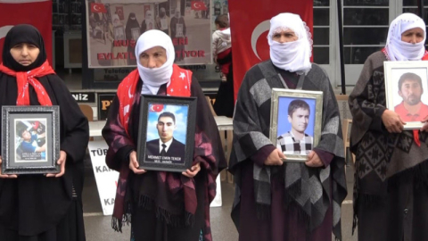 Muşlu ailelerin evlat nöbeti devam ediyor