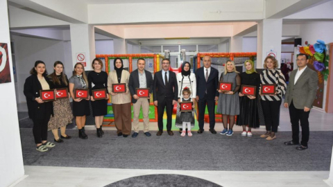 1040 eğitim çalışanını tek tek ziyaret etti