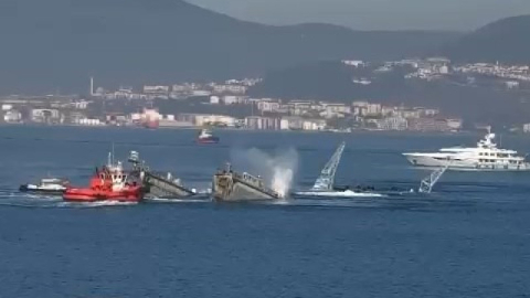 İzmit Körfez’inin ortasında can pazarı    