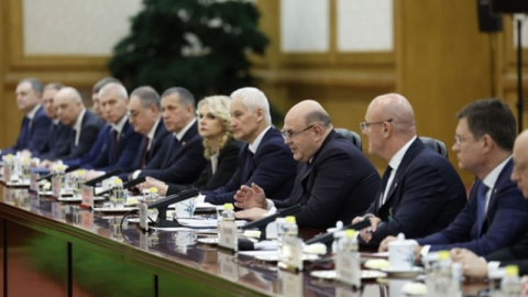 Rusya Başbakanı Mişustin, Çin’de