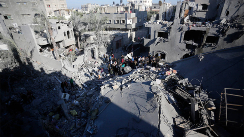 İsrail Magazi Mülteci Kampı’nı vurdu