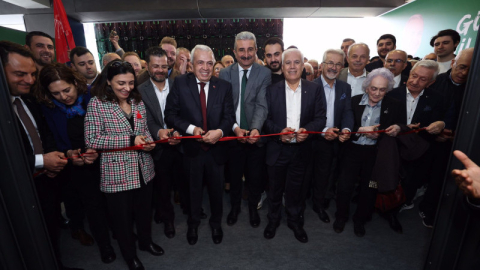 Şadi Özdemir’in Seçim Koordinasyon Merkezi’ne görkemli açılış 