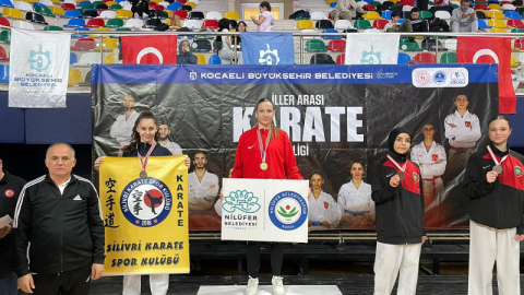 Karatede 1 altın 2 bronz madalya