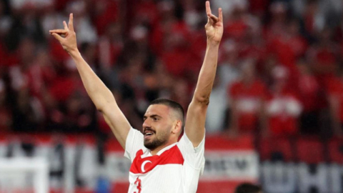 Merih Demiral'a 2 maç ceza verildi