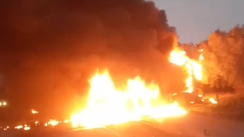 Bursa'da otomobile çarpışan tanker bomba gibi patladı