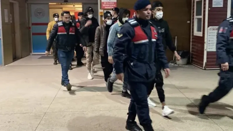 Bursa'da kaçak göçmenler sınır dışı edildi!