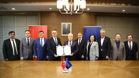 ‘Daha güçlü Bursa' için Büyükşehir ve üniversite iş birliği
