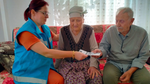 Bursa'da 14 bin hastaya 89 bin kez evde bakım ziyareti