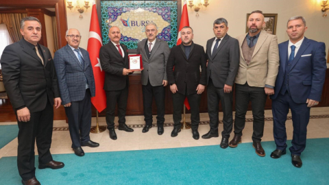 Dünya Türk Birliği'nden Bursa Valisi Ayyıldız'a ziyaret