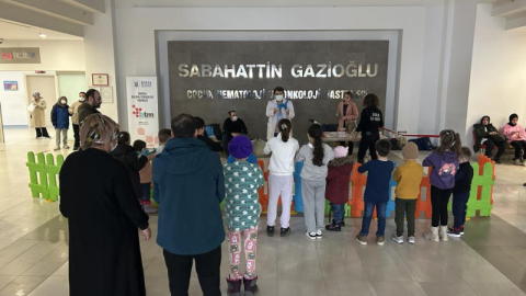 Bursa'da tedavi gören çocukların yüzleri güldü