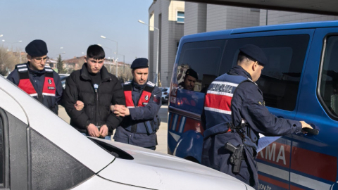 Bursa'da 18 yaşındaki gencin yaptıklarına inanamayacaksınız!