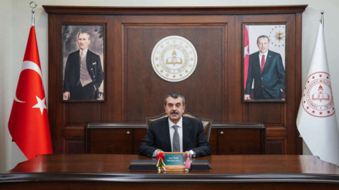 Bakan Tekin, Bursa’ya geliyor!