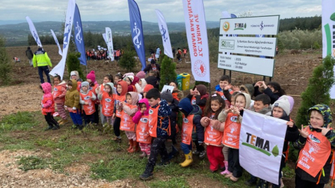 Bursa'da 10 bin fidan toprakla buluştu!