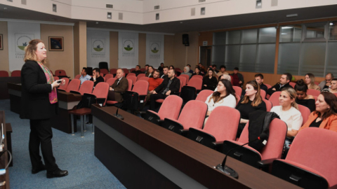 Belediye personeline Toplumsal Cinsiyet Eşitliği eğitimi verildi