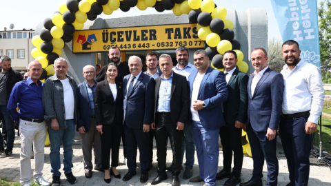 Üçevler’de modern taksi durağı hizmete açıldı