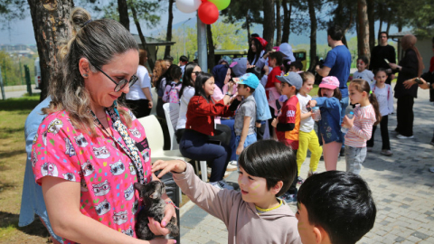 Çocuklara hayvan sevgisi aşılandı
