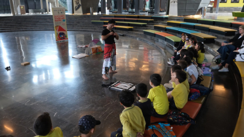 Tiyatronun coşkusu Bursa’yı sardı