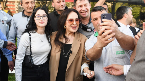 Türkan Şoray'a Osmangazi’de sevgi seli 