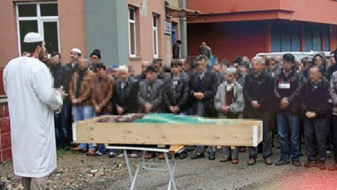 Bursa'da bir mahalle, cenazelerin en çok tartışılan geleneğini kaldırdı!