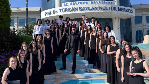 Zeki Müren Güzel Sanatlar Lisesi Çoksesli Korosu’ndan uluslararası başarı