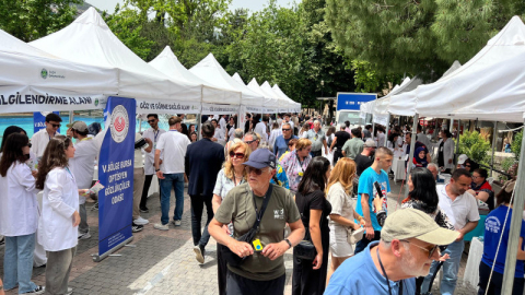 ‘Sağlık Sokağı’nda vatandaşa ücretsiz sağlık hizmeti